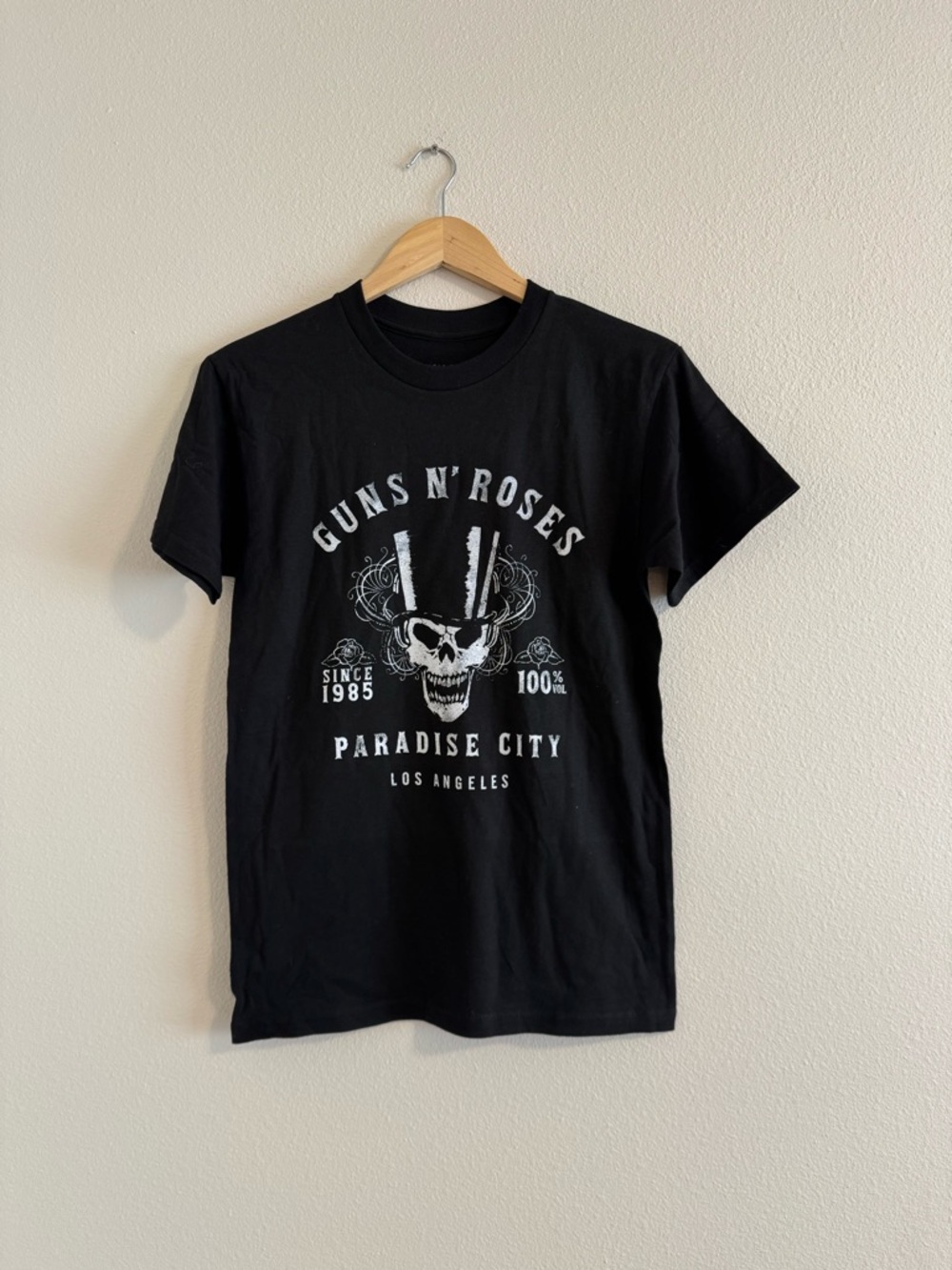 Guns N’ Roses Paradise City Graphic Tee - Black
